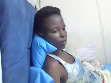 Pretty_petite_ebony  live sex cam