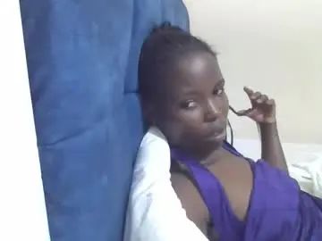 Pretty_petite_ebony  live sex cam