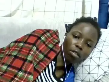 Pretty_petite_ebony  live sex cam