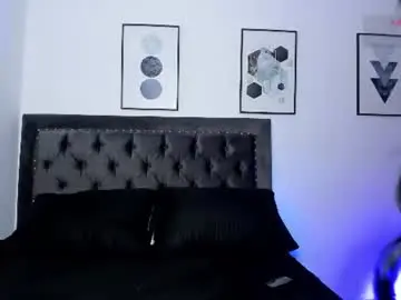Sarakush  live sex cam
