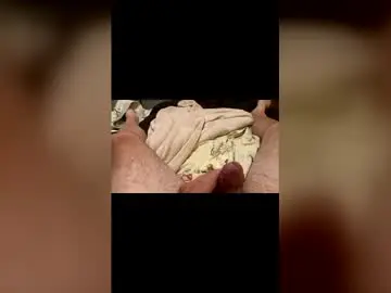 Travelingpleaser  live sex cam