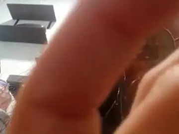 Alliecatxoxo1313  live sex cam