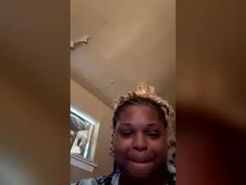 Kiarasugars  live sex cam