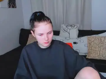 Leila_xxbaby  live sex cam