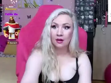 Lexygold  live sex cam