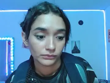 Lola__vip  live sex cam