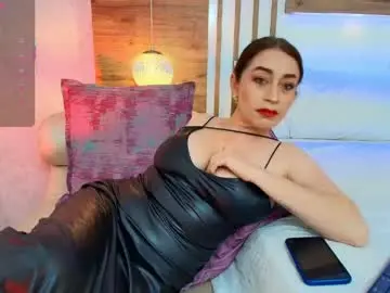 Lucianawainn  live sex cam