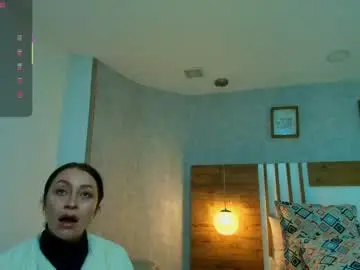 Lucianawainn  live sex cam