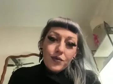 Lucyluv999  live sex cam