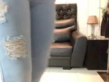 Lunasophiee  live sex cam
