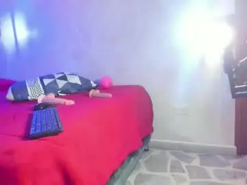 Mialoraine  live sex cam