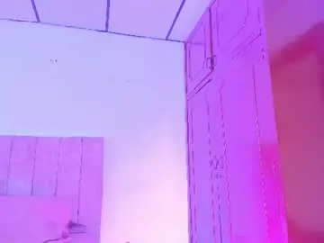 Mila_1wood  live sex cam