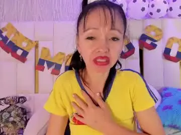 Naughtymilfx_  live sex cam