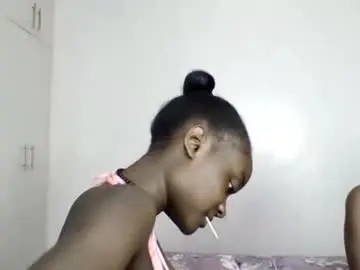 Pretty_luv1  live sex cam