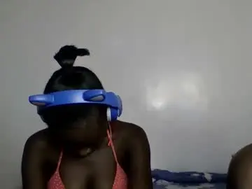 Pretty_luv1  live sex cam