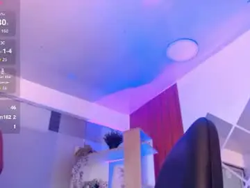 Sexy_brunnette_luxe  live sex cam