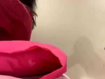 Sluttyduchess1  live sex cam