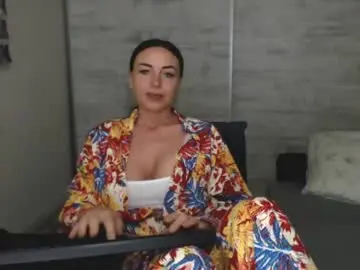 Spicemint  live sex cam