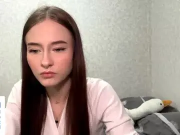 Vikapeace  live sex cam