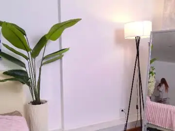 Vixen_mia  live sex cam