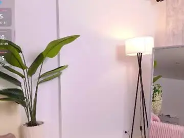 Vixen_mia  live sex cam