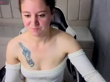 Alana_fox_tx  live sex cam