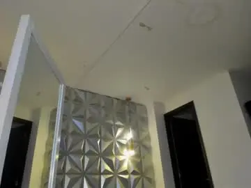 Hellen_tease  live sex cam