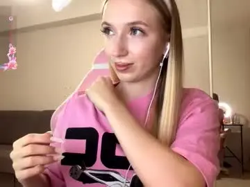 Julissariecke  live sex cam