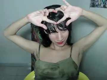 Kitten_punches01  live sex cam