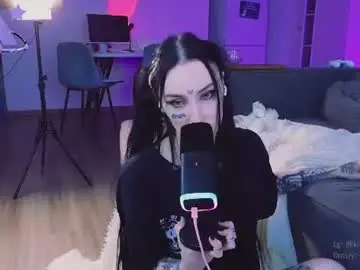 Lilpresident  live sex cam