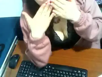 Luxdasilva  live sex cam