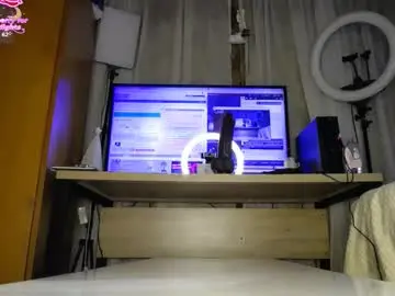 Martiniella  live sex cam