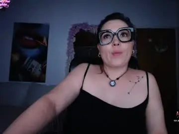 Martiniella  live sex cam