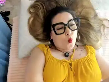 Martiniella  live sex cam