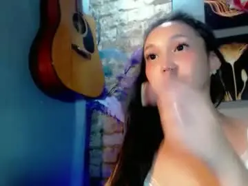 Nami_kisser  live sex cam