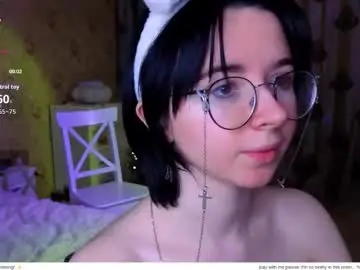 Nora_failure  live sex cam