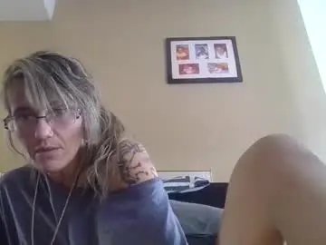 Sarlynn  live sex cam