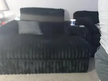 Sriley386444137  live sex cam