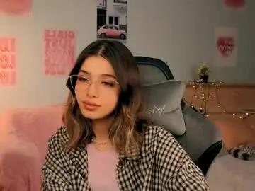 Surfcheff  live sex cam