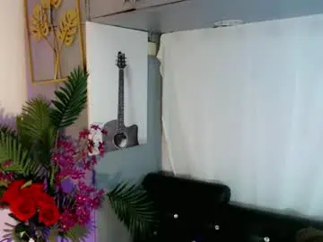 Versex_maxwell  live sex cam