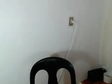 Versex_maxwell  live sex cam