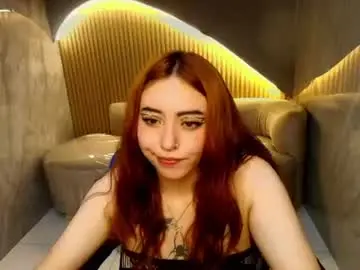 Aura_r  live sex cam