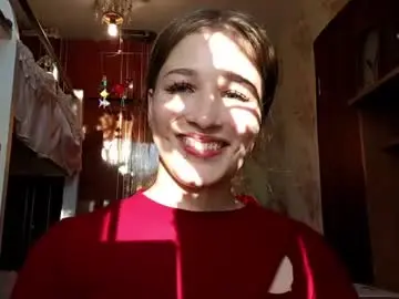 Cherryfizzee  live sex cam