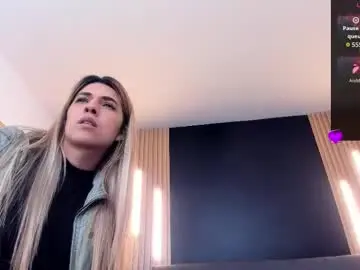 Evaloviaa_  live sex cam