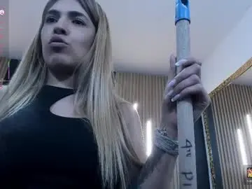 Evaloviaa_  live sex cam