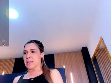 Evaloviaa_  live sex cam