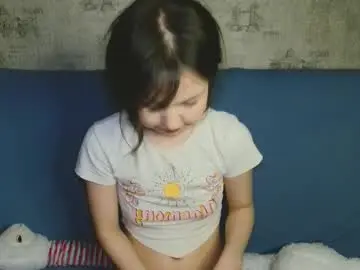 Lalallalalaaa  live sex cam