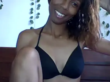 Leeromi  live sex cam