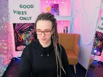 Lisafoxy_y  live sex cam