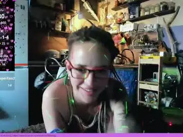 Lisafoxy_y  live sex cam